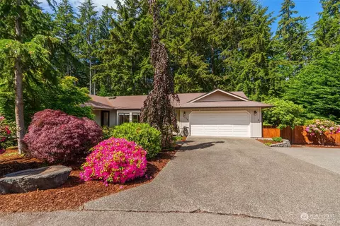 3724 72nd Avenue Ct W, University Place, WA 98466
