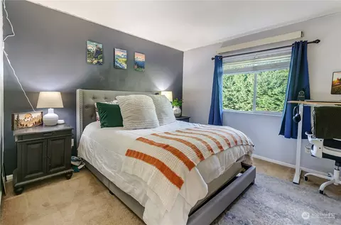 Bedroom - 1819 199th St E, Spanaway, WA 98387 photo 1 of 2
