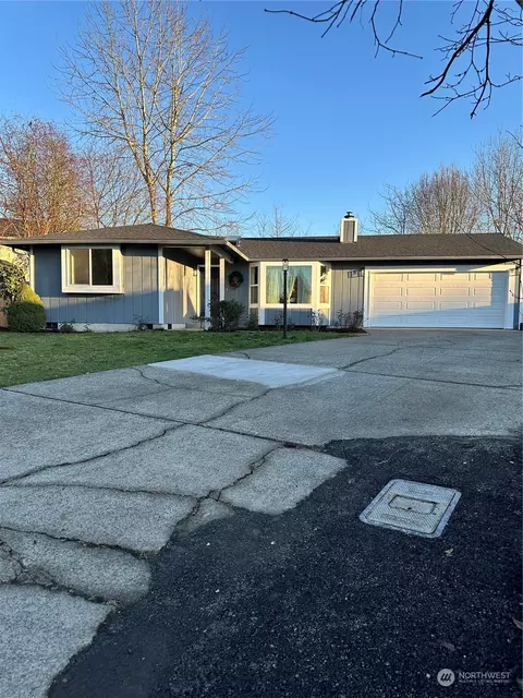 304 116th St E, Tacoma, WA 98445