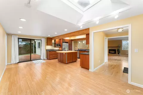 Living - 16007 Cascadian Way, Bothell, WA 98012 photo 4 of 4