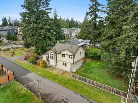 View/Area - 16007 Cascadian Way, Bothell, WA 98012 photo 1 of 3
