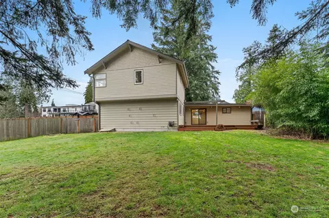 Exterior - 16007 Cascadian Way, Bothell, WA 98012 photo 5 of 8