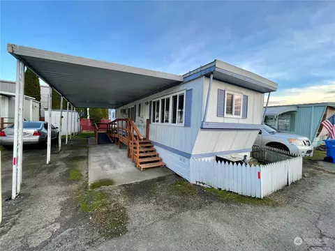 507 Colorado St #13, Kelso, WA 98626