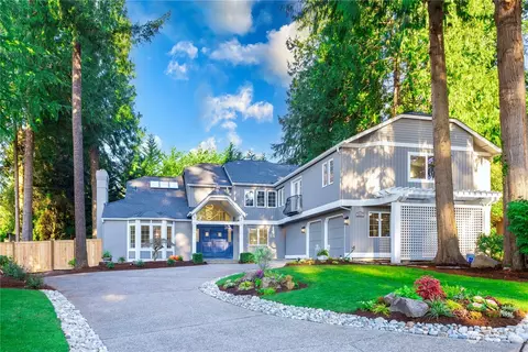 1125 142nd Pl NE, Bellevue, WA 98007
