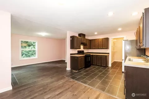 201 E Leisure Ln, Grapeview, WA 98546 photo 9
