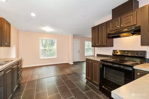 201 E Leisure Ln, Grapeview, WA 98546 photo 6