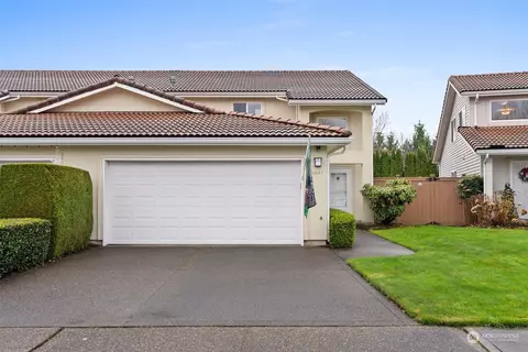 6627 Riviera Ct SE, Olympia, WA 98513