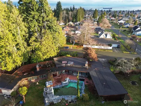1502 S Cherry St, Port Angeles, WA 98362