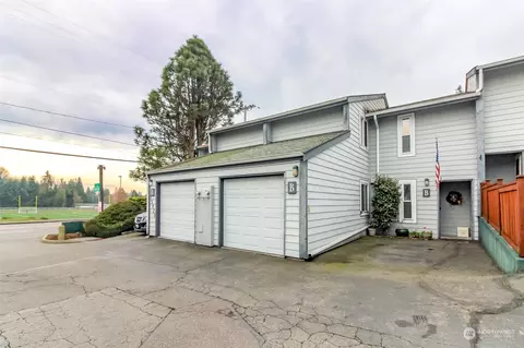 15929 3rd Pl SW #B, Burien, WA 98166