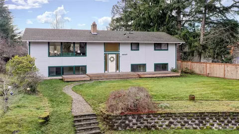 1247 Farallone Ave, Fircrest, WA 98466