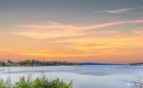 6214 Mission Ave, Tulalip, WA 98271