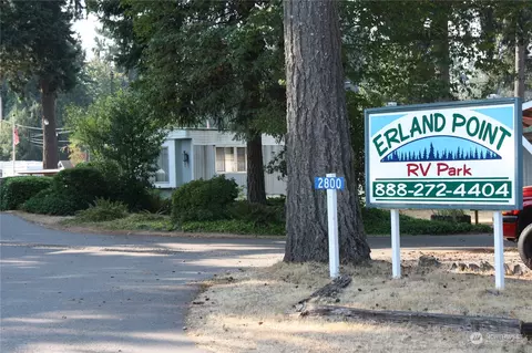 2800 Erlands Point Rd NW #9, Bremerton, WA 98312