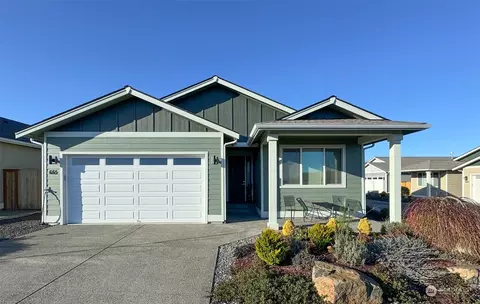 665 N Gascon Pl, Sequim, WA 98382