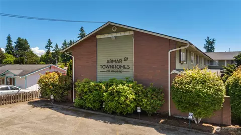 6511 Armar Rd, Marysville, WA 98270