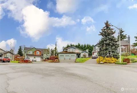 22811 14th Pl W, Bothell, WA 98021