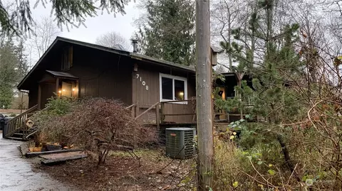 7108 Central Park Dr, Aberdeen, WA 98520