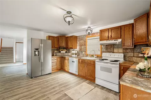 Kitchen - 9912 Holly Dr, Everett, WA 98204 photo 1 of 2
