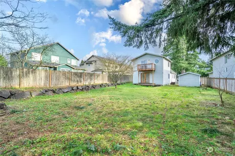 Exterior - 9912 Holly Dr, Everett, WA 98204 photo 3 of 3