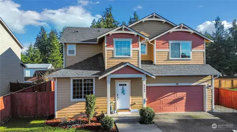 8203 207th St E, Spanaway, WA 98387
