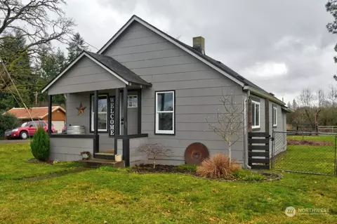 Exterior - 386 Main St, Onalaska, WA 98570 photo 10 of 10