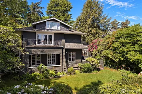 3802 E John St, Seattle, WA 98112