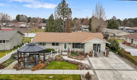 606 Elm St, Othello, WA 99344