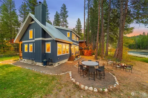 21116 Lariat Rd, Leavenworth, WA 98826