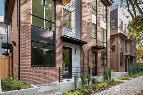 Exterior - 1226 15th Ave E, Seattle, WA 98112 photo 4 of 7