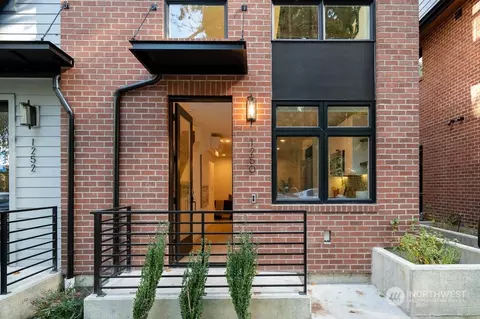 Exterior - 1226 15th Ave E, Seattle, WA 98112 photo 5 of 7