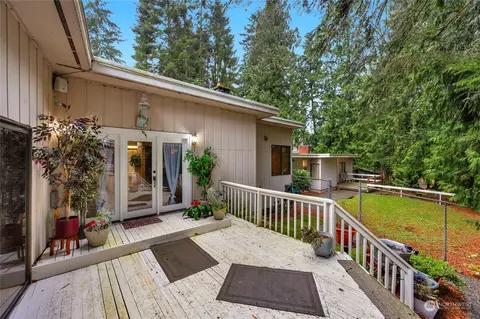 23006 19th Ave SE, Bothell, WA 98021
