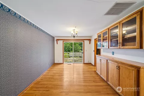 22410 SE 399th St, Enumclaw, WA 98022 photo 8