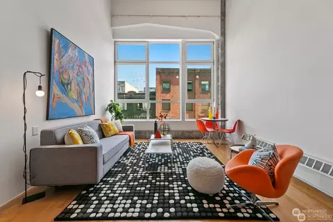1505 11th Ave #205, Seattle, WA 98112