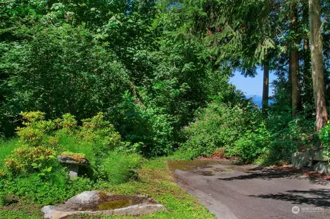 6918 161st Pl SW, Edmonds, WA 98026