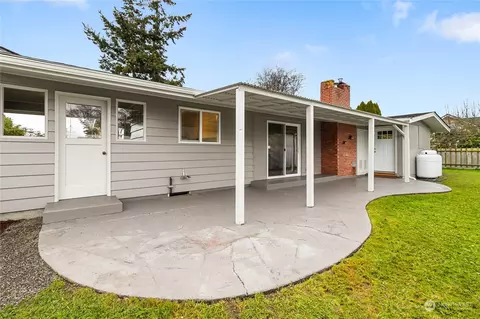 5815 Ewings Ct, Bow, WA 98232 photo 2