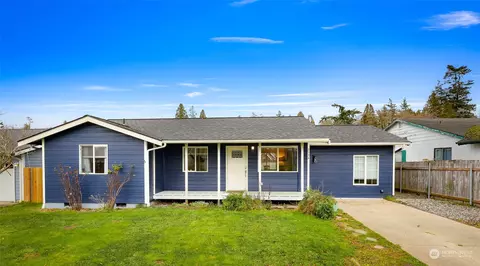 7534 Leeside Dr, Blaine, WA 98230