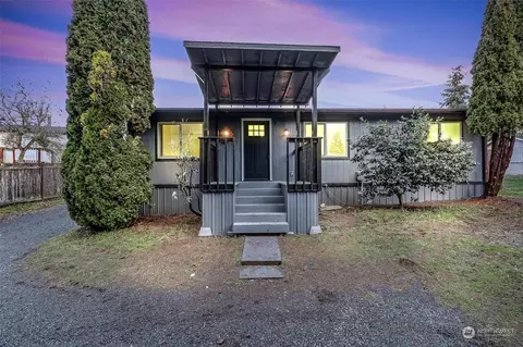 10112 Holly Dr, Everett, WA 98204