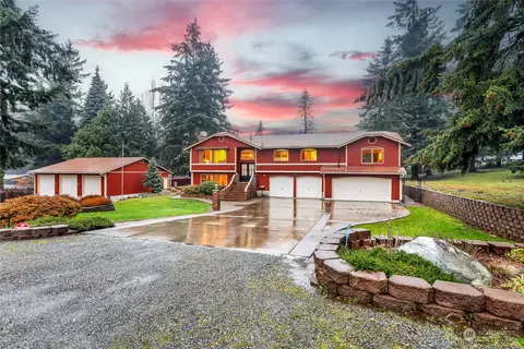 5609 62nd St W, University Place, WA 98467