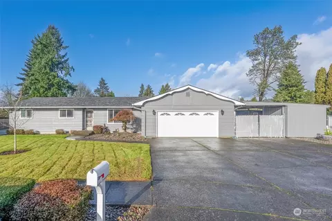 9 Linda Ln, Longview, WA 98632