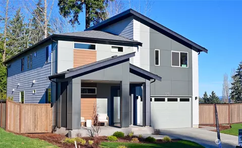 510 SW 365th St #12, Federal Way, WA 98023