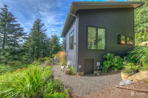 110 Siskin Ln, Eastsound, WA 98245 photo 17