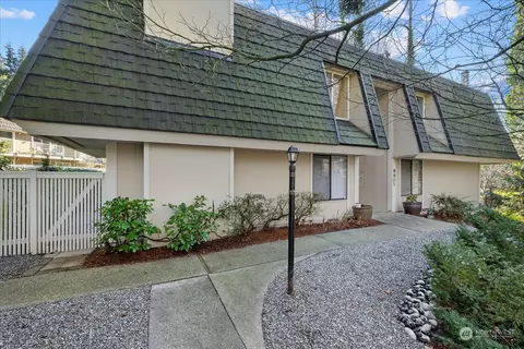 9901 NE 124th St #508, Kirkland, WA 98034