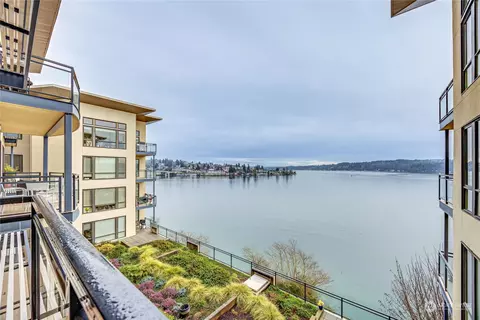 400 Washington Ave #307, Bremerton, WA 98337