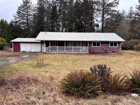 4505 Sandridge Rd, Long Beach, WA 98631