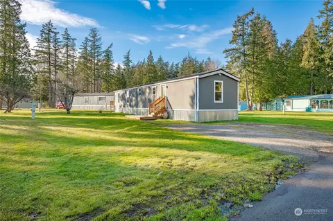 4672 Birch Bay Lynden Rd #100, Blaine, WA 98230