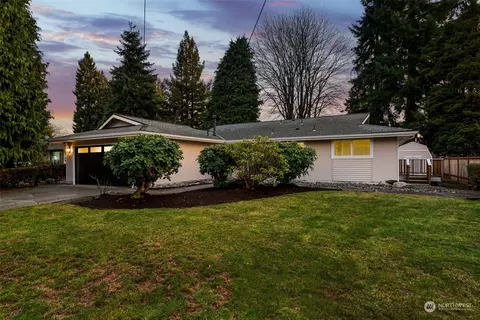 2128 105th Pl SE, Everett, WA 98208 photo 2