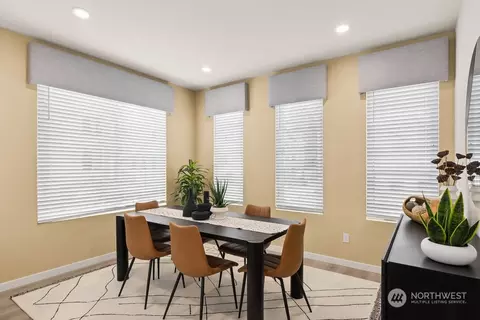 Dining - 19524 16th Ave SE #A6, Bothell, WA 98012 photo 1 of 2