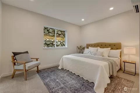 Bedroom - 4400 Crescent #A, Everett, WA 98203 photo 1 of 4