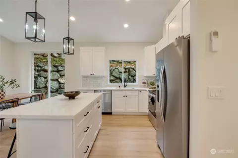 Kitchen - 4400 Crescent #A, Everett, WA 98203 photo 1 of 3