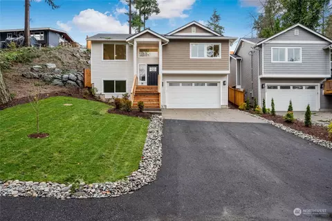 4400 Crescent #A, Everett, WA 98203