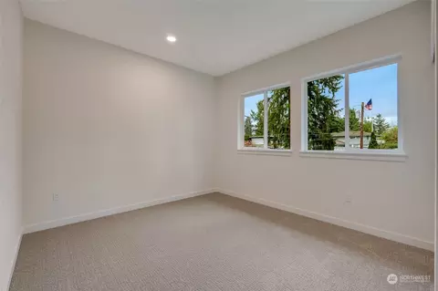 Bedroom - 4400 Crescent #A, Everett, WA 98203 photo 2 of 4